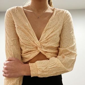 UO twist front cropped long sleeve